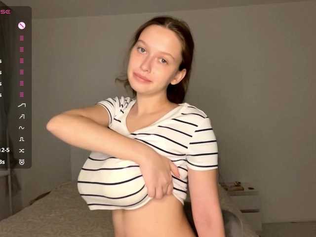 HanaHaeussler live cam on BongaCams