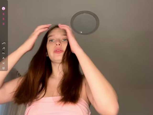HanaHaeussler live cam on BongaCams