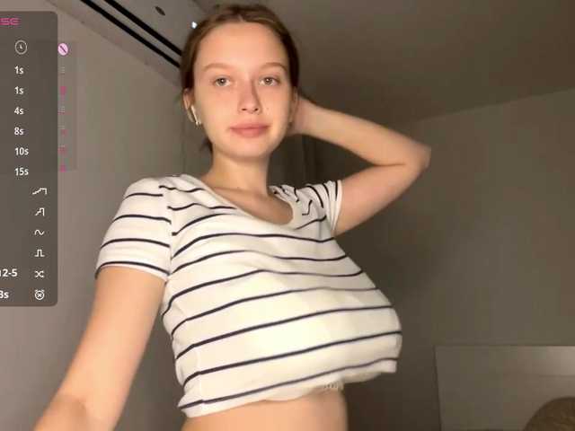 HanaHaeussler live cam on BongaCams
