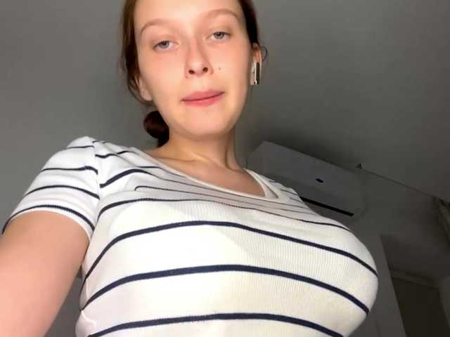 HanaHaeussler live cam on BongaCams