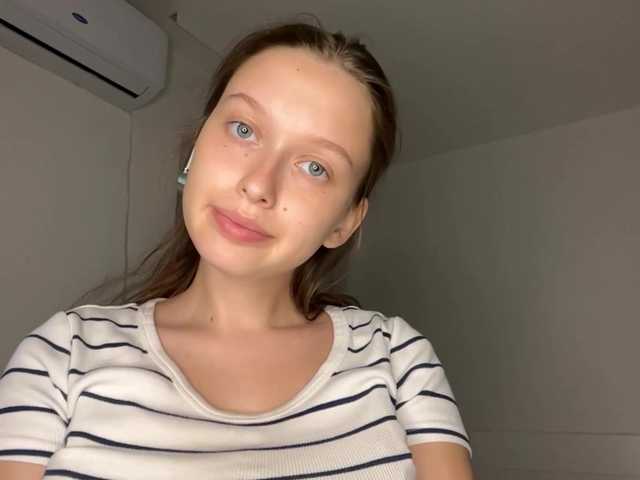HanaHaeussler live cam on BongaCams