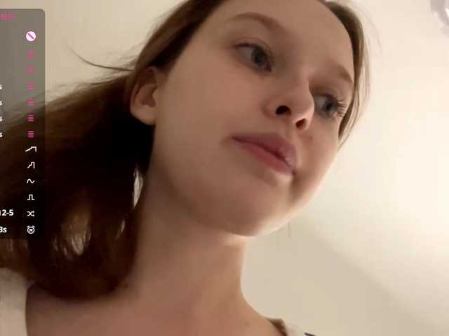 HanaHaeussler live cam on BongaCams