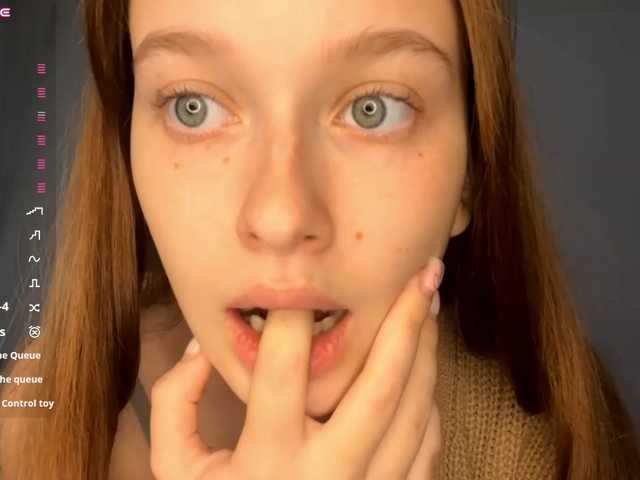 HanaHaeussler live cam on BongaCams