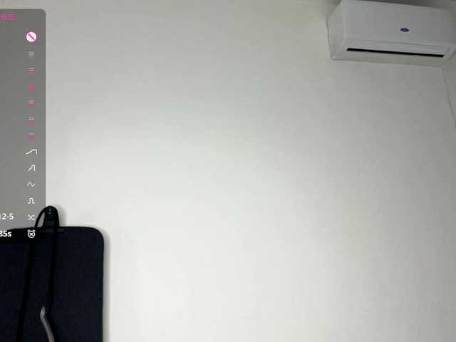 HanaHaeussler live cam on BongaCams