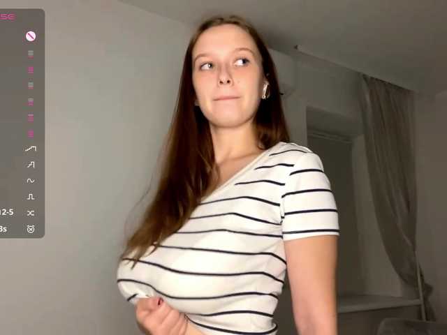 HanaHaeussler live cam on BongaCams