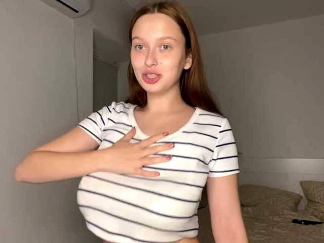 HanaHaeussler live cam on BongaCams