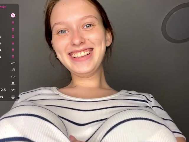 HanaHaeussler live cam on BongaCams