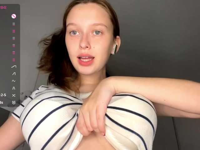 HanaHaeussler live webcam show