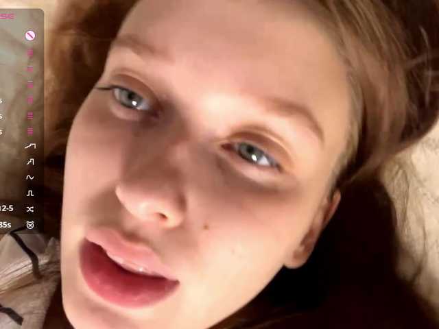 HanaHaeussler live cam on BongaCams