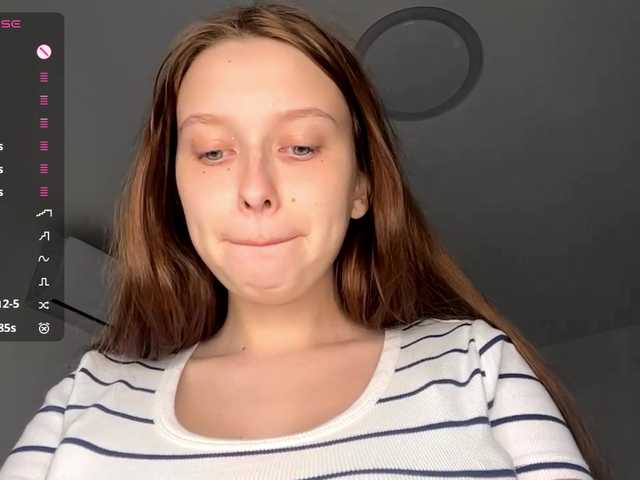 стрип от HanaHaeussler