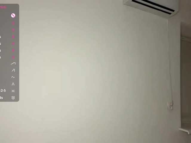 HanaHaeussler live cam on BongaCams