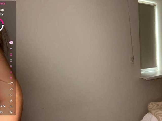 HanaHaeussler live cam on BongaCams