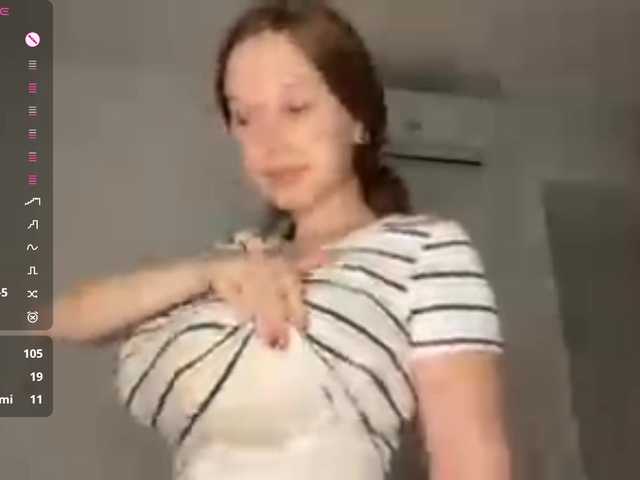 HanaHaeussler live cam on BongaCams