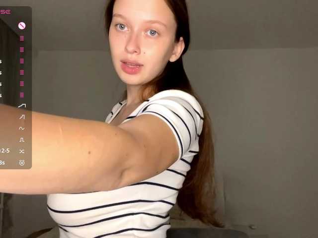 HanaHaeussler live cam on BongaCams