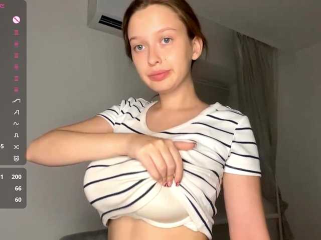 HanaHaeussler live cam on BongaCams