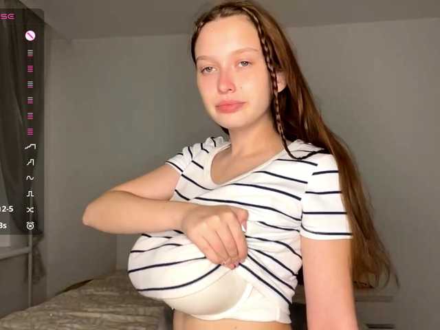 HanaHaeussler live cam on BongaCams