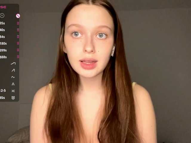 HanaHaeussler live cam on BongaCams