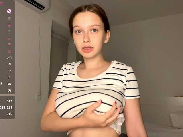 HanaHaeussler live cam on BongaCams