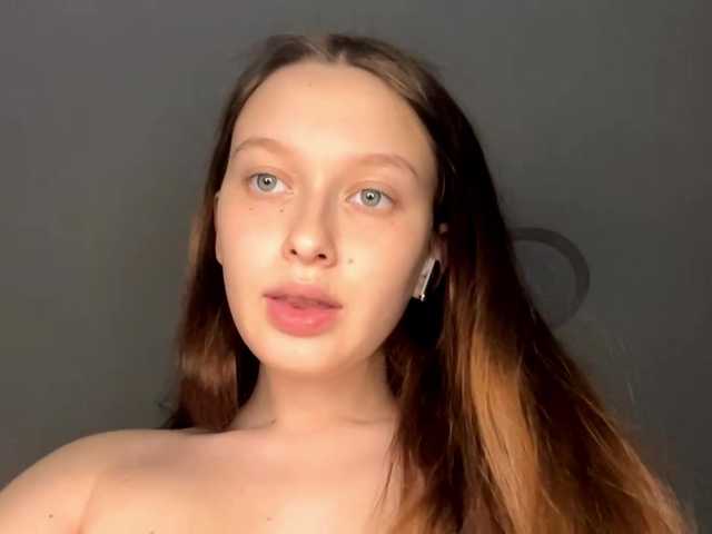 HanaHaeussler live cam on BongaCams