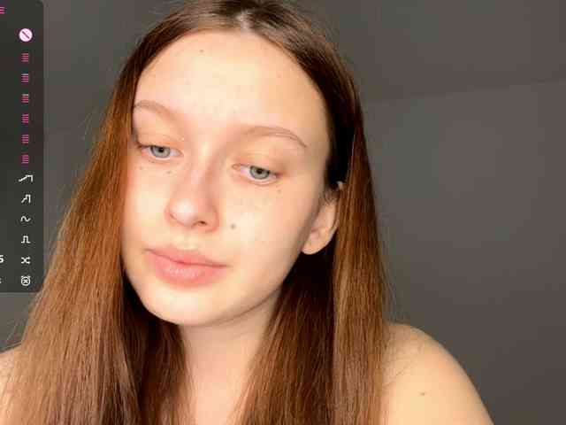 HanaHaeussler webcam