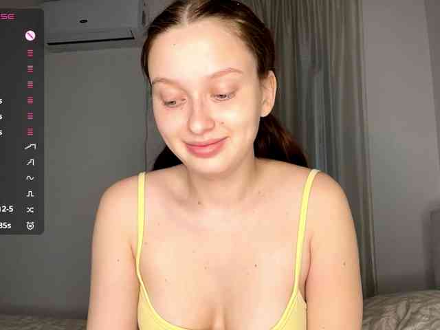 HanaHaeussler webcam