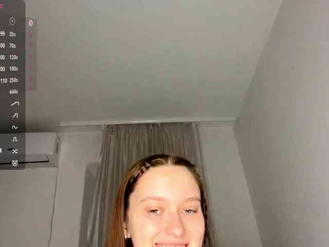 HanaHaeussler webcam