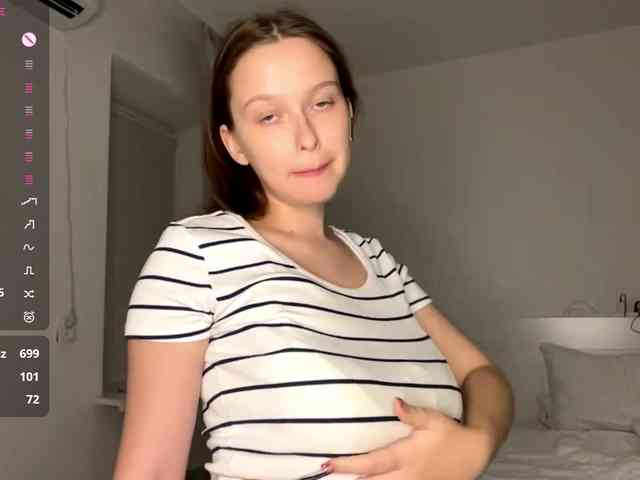 HanaHaeussler webcam