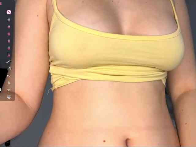 HanaHaeussler webcam