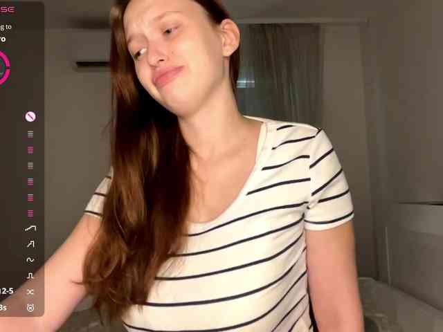 HanaHaeussler webcam