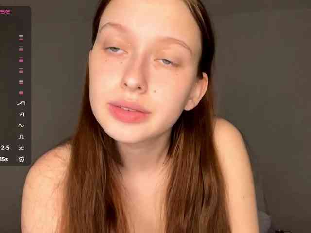 HanaHaeussler webcam