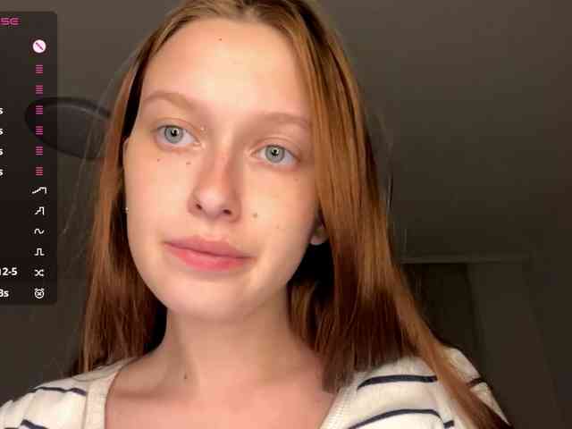 HanaHaeussler webcam
