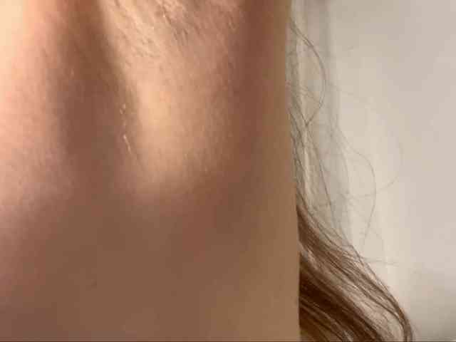 HanaHaeussler webcam