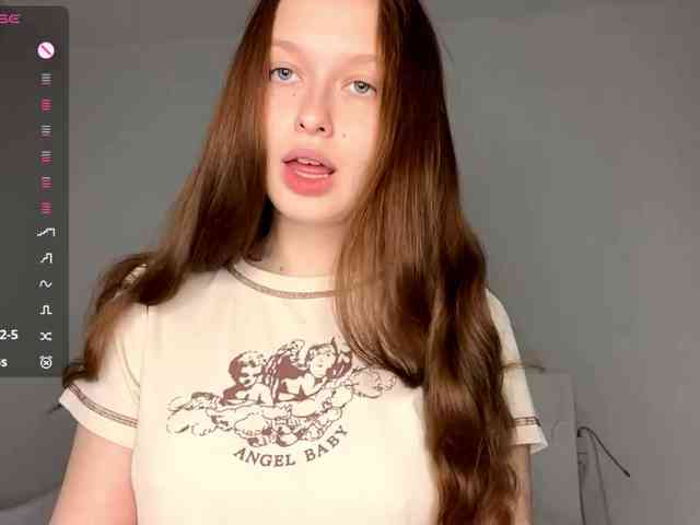 HanaHaeussler webcam