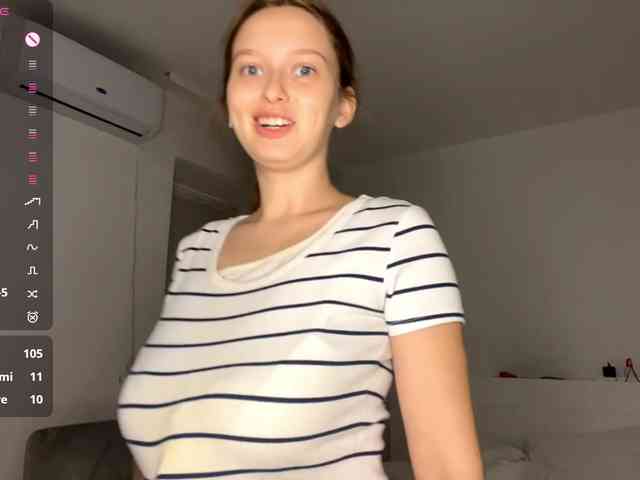 HanaHaeussler webcam