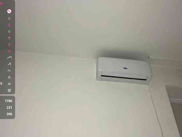 HanaHaeussler webcam