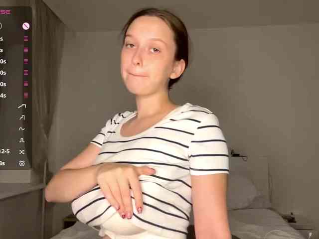 HanaHaeussler webcam