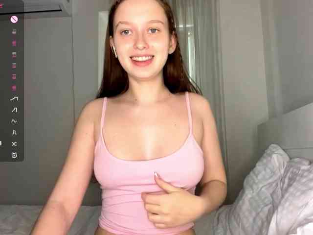 HanaHaeussler webcam