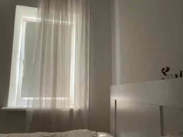 HanaHaeussler webcam