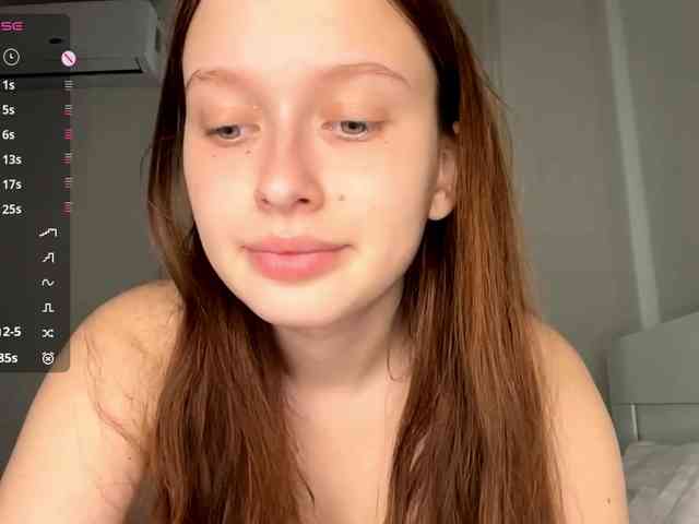 HanaHaeussler webcam