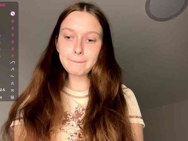 HanaHaeussler webcam