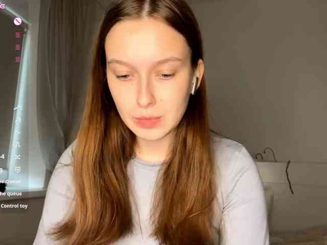 HanaHaeussler webcam