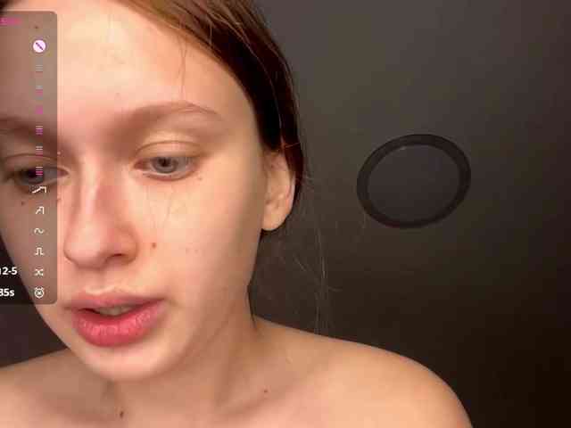 HanaHaeussler webcam