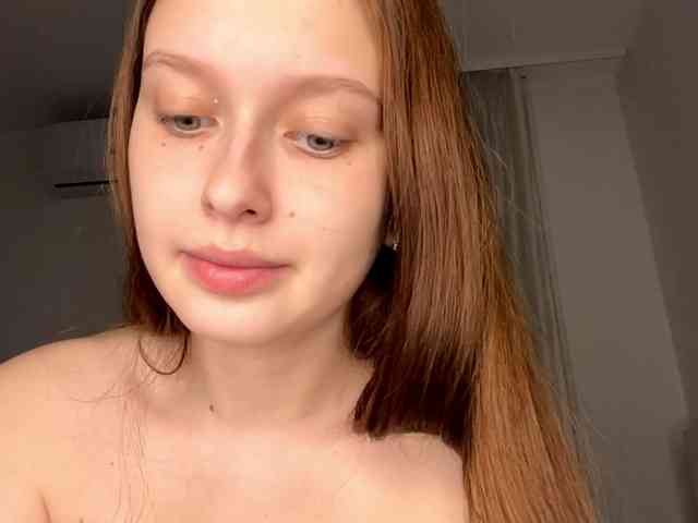 HanaHaeussler webcam