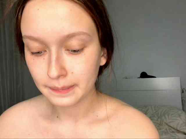 HanaHaeussler webcam