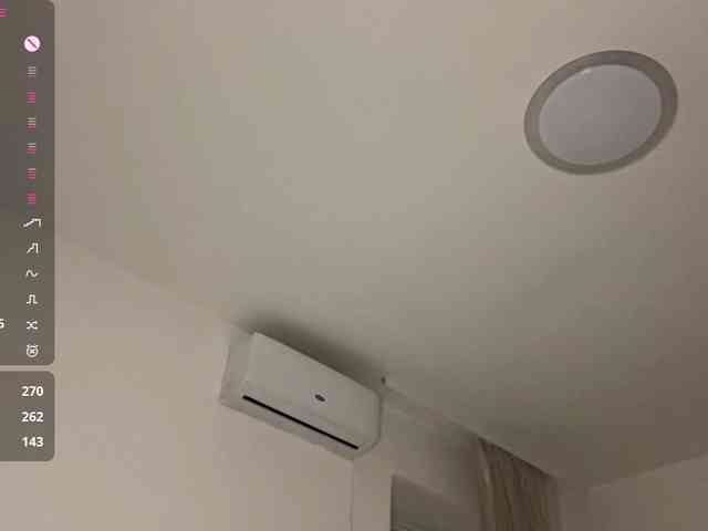 HanaHaeussler webcam