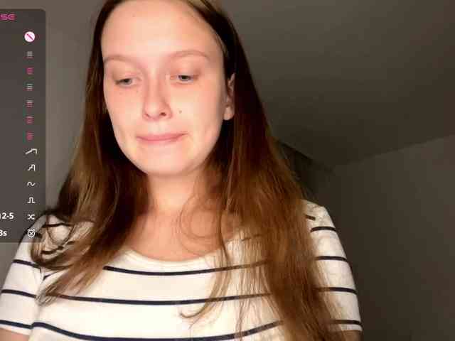HanaHaeussler webcam