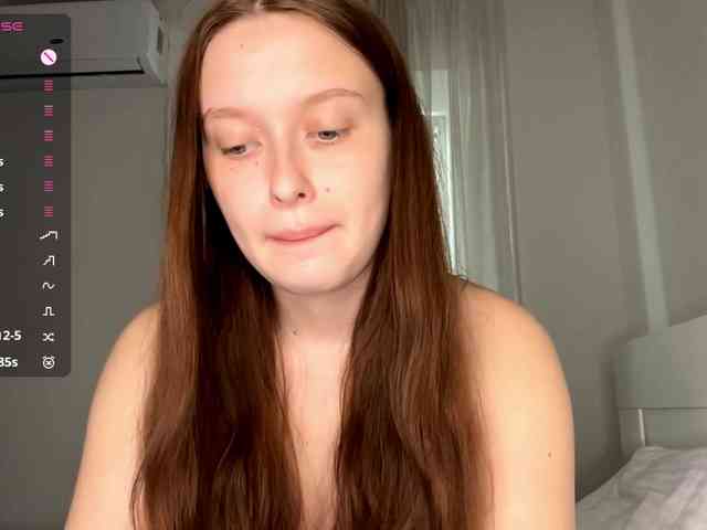 HanaHaeussler webcam
