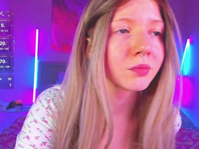 EvaforHIM live webcam show