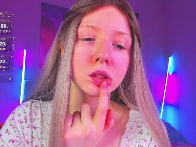 EvaforHIM live webcam show