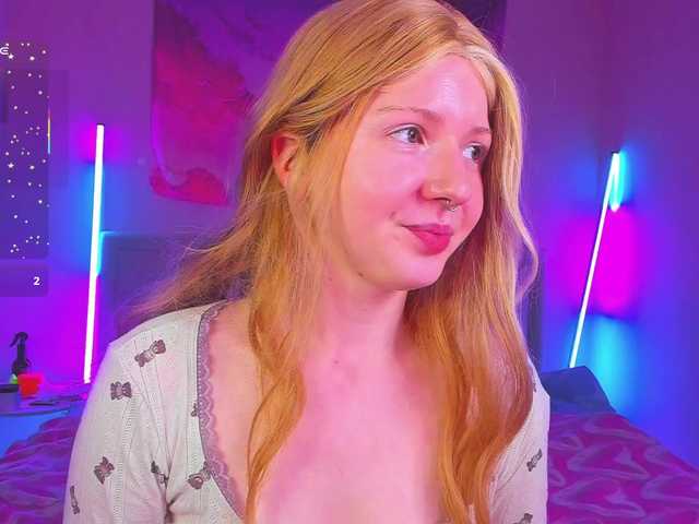EvaforHIM live webcam show